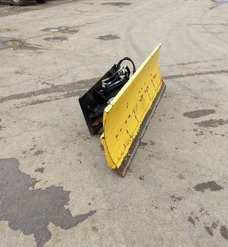 MAST Hydraulic Front Blade