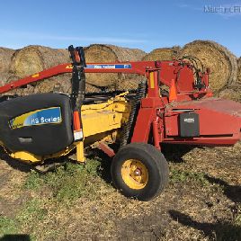 2011 New Holland H7150