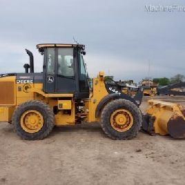 2012 John Deere 444K