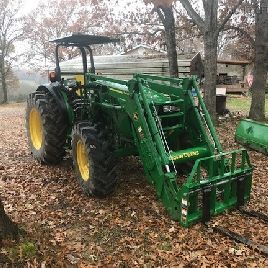 2018 John Deere 5090M
