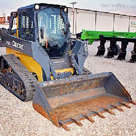 2018 John Deere 323E