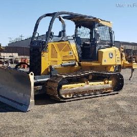 2015 John Deere 700K