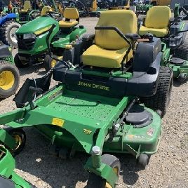 2004 John Deere 737