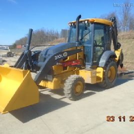 2019 John Deere 310L