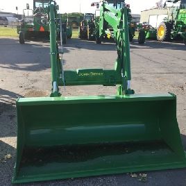 2019 John Deere 520M