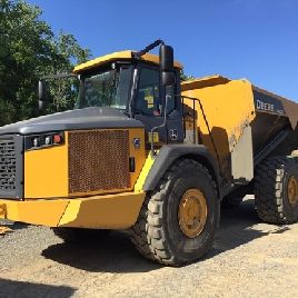 2015 John Deere 460E