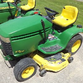 2001 John Deere GT235