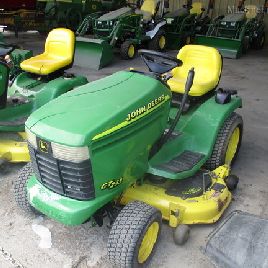 2001 John Deere GT235