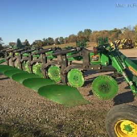 2006 John Deere 3710