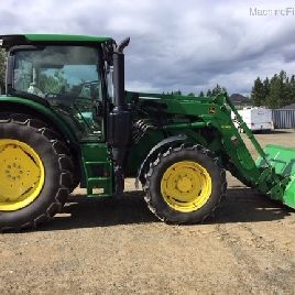 2016 John Deere 6110R