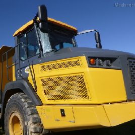 2019 John Deere 260E