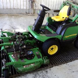 2011 John Deere 1435