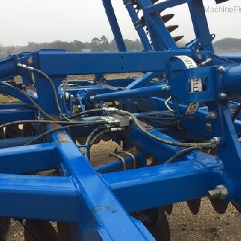 2017 Landoll 6231-30