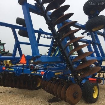 2017 Landoll 6231-30