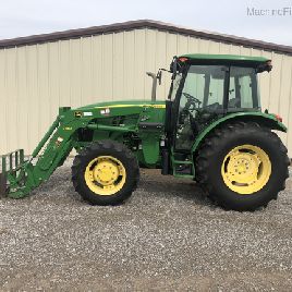 2014 John Deere 5100E