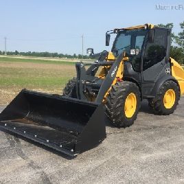 2017 John Deere 304K