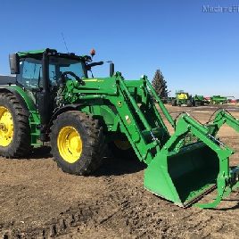 2016 John Deere 6155R