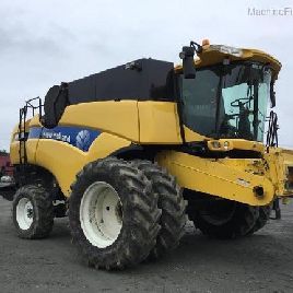 2012 New Holland CX8080