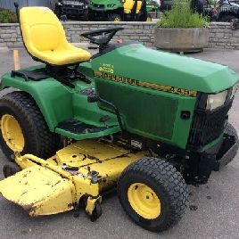 1994 John Deere 445