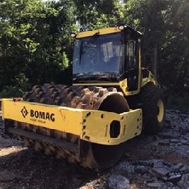 2017 Bomag BW213DH-5