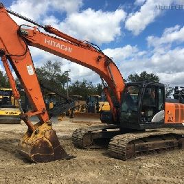 2015 Hitachi ZX210LC5