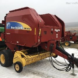 2012 New Holland BR7060
