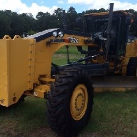 2014 John Deere 672G