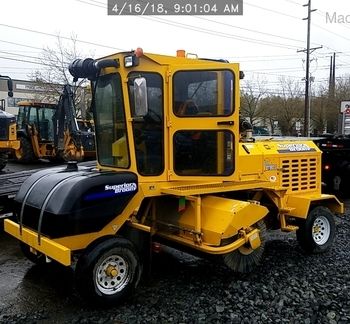 2016 Superior Broom DT80J