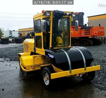 2016 Superior Broom DT80J