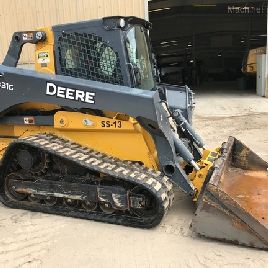 2017 John Deere 331G