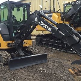 2017 John Deere 30G