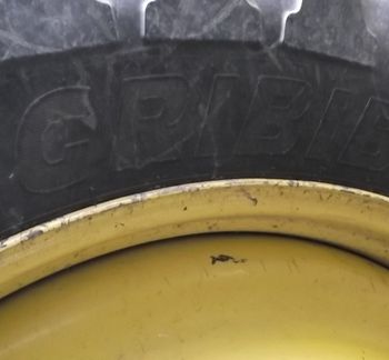 2013 Michelin 380/90R46