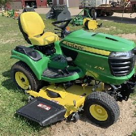 2017 John Deere X754
