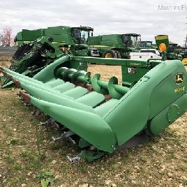 2016 John Deere 606C