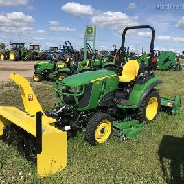 2017 John Deere 2038R