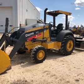 2018 John Deere 210L