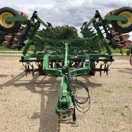 2011 John Deere 512