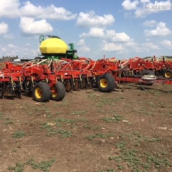 2012 Bourgault 3320QDA