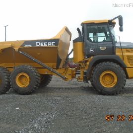 2019 John Deere 260E