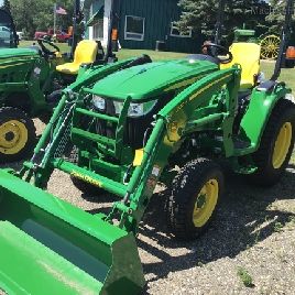 2019 John Deere 3046R