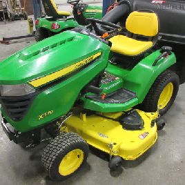 2017 John Deere x570