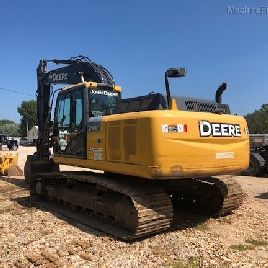 2014 John Deere 210G LC