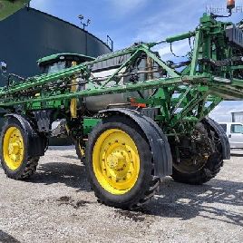 2017 John Deere R4045