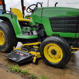 1999 John Deere 4200