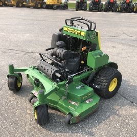 2017 John Deere 652R