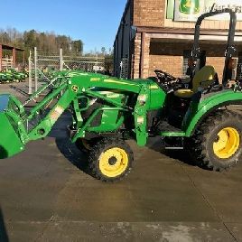 2018 John Deere 2038R