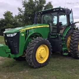 2016 John Deere 8270R