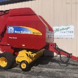 2014 New Holland BR7070