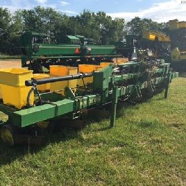 1996 John Deere 7300