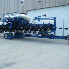 2009 Kinze 3660